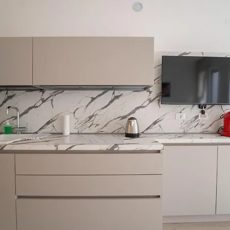 Apartament Homeby - Mascarella Terrace Bolonia